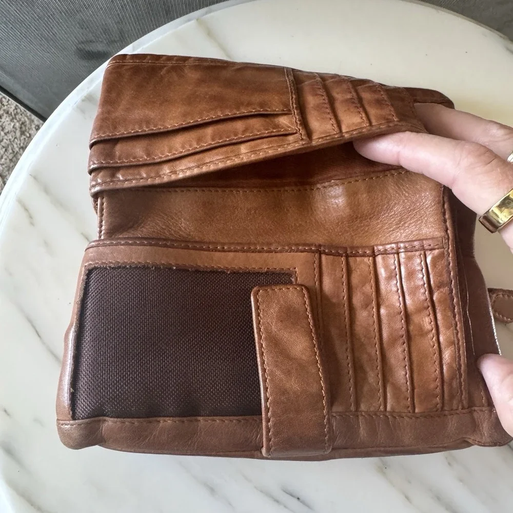 M M Kane Bifold Wallet Brown ~ Tan Woven Leather Women's Zip Super Soft Leather